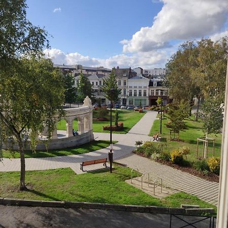 Residence Jehan Froissart Валенсиен Екстериор снимка