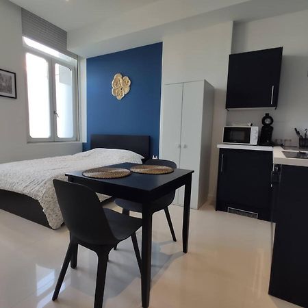 Residence Jehan Froissart Валенсиен Екстериор снимка