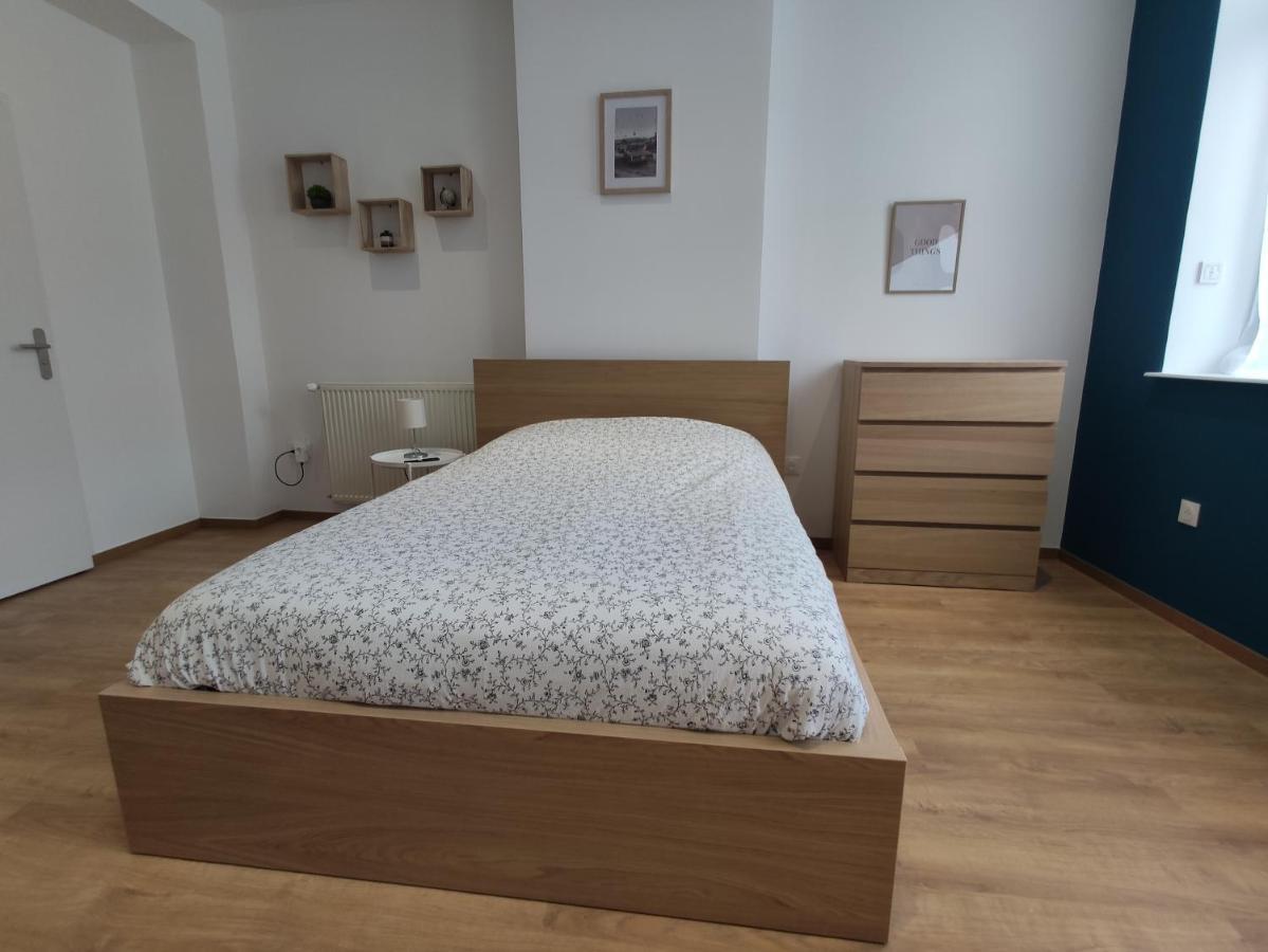 Residence Jehan Froissart Валенсиен Екстериор снимка
