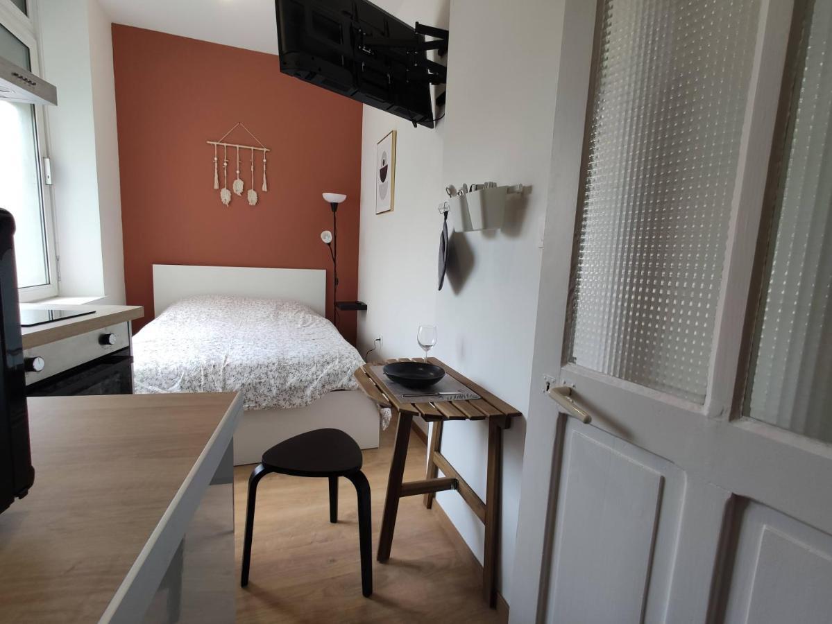 Residence Jehan Froissart Валенсиен Екстериор снимка