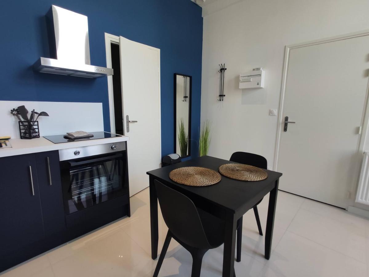 Residence Jehan Froissart Валенсиен Екстериор снимка